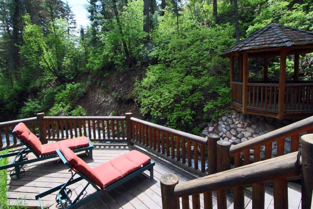 Log Cabin On The Stream Sundance, Utah Экстерьер фото